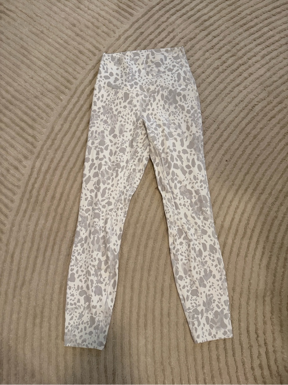 Lululemon Align High-Rise Pant 25" Size 4